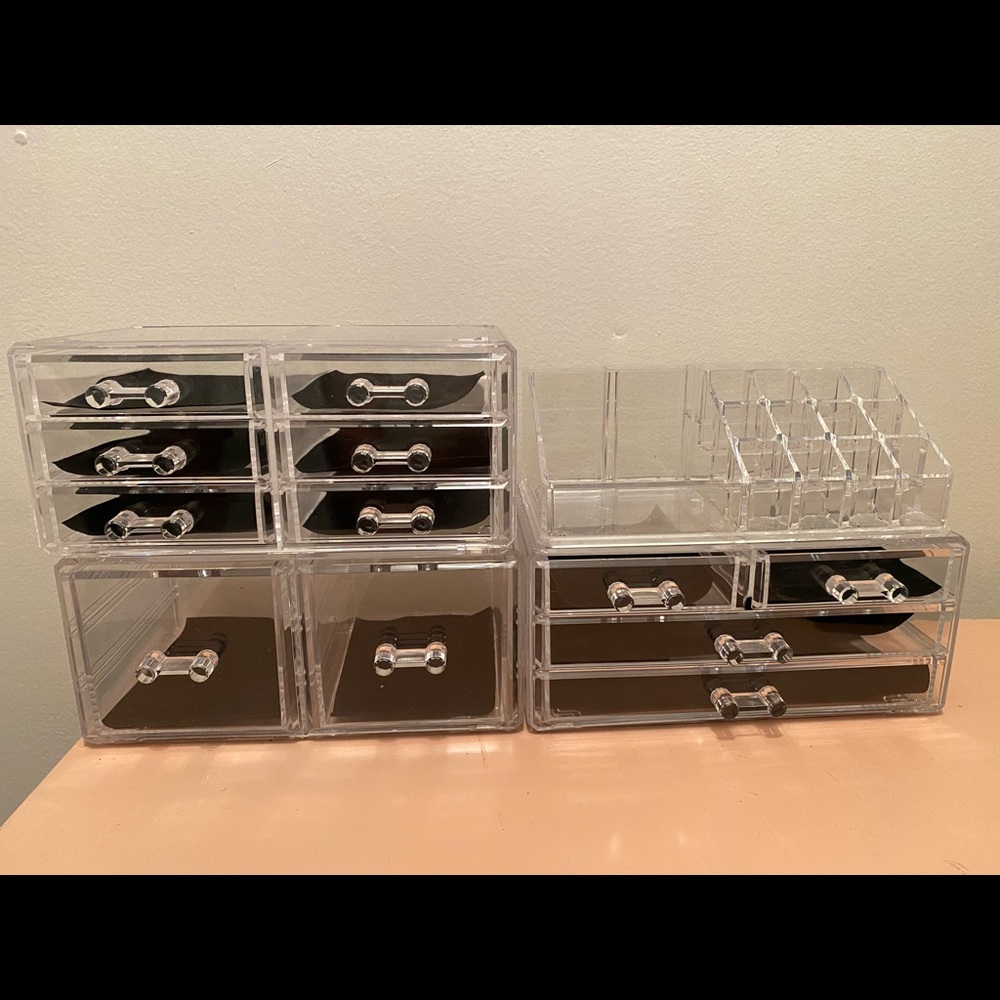 Makeup organizers
